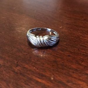 QVC Sterling Silver Diamond Chip Twist Ring Size 8